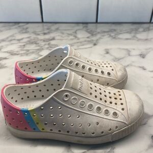 Native Toddler Girls Size c8 White Pink & Blue